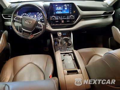 Zdjęcie 8 z 13 samochodu: 2022 TOYOTA HIGHLANDER XLE VIN:5TDGZRBH0NS575179 - miniatura