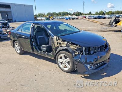 Czwarte zdjęcie samochodu z boku: 2013 TOYOTA CAMRY SE VIN:4T1BF1FK7DU216704 - miniatura
