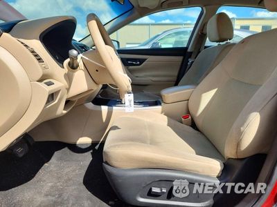 Zdjęcie 7 z 12 samochodu: 2015 NISSAN ALTIMA 2.5 S VIN:1N4AL3AP7FC249157 - miniatura