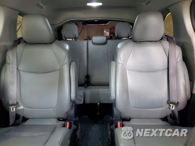 Zdjęcie 10 z 13 samochodu: 2022 TOYOTA SIENNA XLE VIN:5TDJSKFC3NS051508 - miniatura