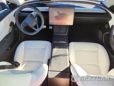 Zdjęcie 8 z 12 samochodu: 2025 TESLA MODEL 3 VIN:5YJ3E1EB8SF060854 - miniatura