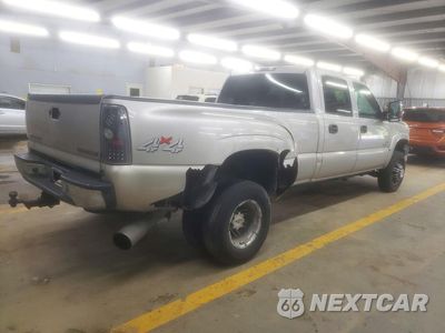 Trzecie zdjęcie samochodu z tyłu: 2005 CHEVROLET SILVERADO K3500 VIN:1GCJK33215F809640 - miniatura