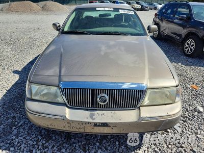 Piąte zdjęcie samochodu w środku: 2004 MERCURY GRAND MARQUIS GS VIN:2MEFM74W34X657886 - miniatura