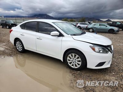 Czwarte zdjęcie samochodu z boku: 2016 NISSAN SENTRA S VIN:3N1AB7AP4GY260486 - miniatura