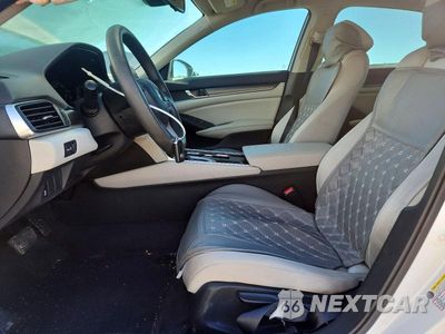 Zdjęcie 7 z 13 samochodu: 2020 HONDA ACCORD LX VIN:1HGCV1F19LA131321 - miniatura