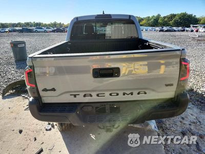 Zdjęcie 6 z 12 samochodu: 2019 TOYOTA TACOMA SR5 V6 VIN:3TMCZ5AN2KM253248 - miniatura