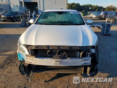 Piąte zdjęcie samochodu w środku: 2019 NISSAN ALTIMA SL VIN:1N4BL4EV3KC149585 - miniatura