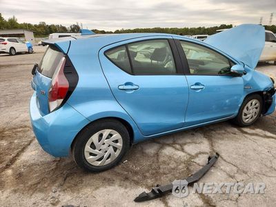 Trzecie zdjęcie samochodu z tyłu: 2016 TOYOTA PRIUS C TWO VIN:JTDKDTB35G1137445 - miniatura