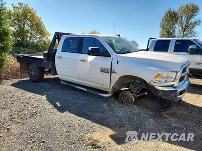Czwarte zdjęcie samochodu z boku: 2016 RAM 3500 SLT VIN:3C63R3HL1GG277126 - miniatura