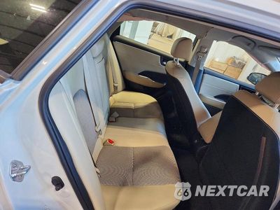 Zdjęcie 10 z 13 samochodu: 2018 HONDA CLARITY VIN:JHMZC5F1XJC016877 - miniatura