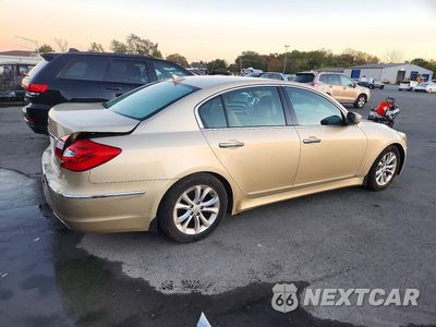 Trzecie zdjęcie samochodu z tyłu: 2012 HYUNDAI GENESIS 3.8L VIN:KMHGC4DD3CU203774 - miniatura
