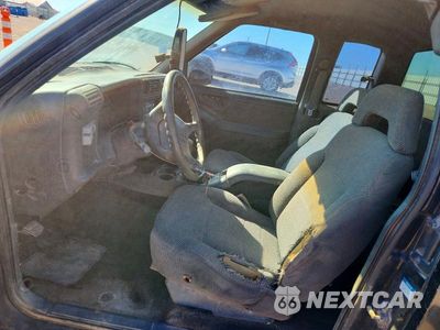 Zdjęcie 7 z 12 samochodu: 1997 CHEVROLET S TRUCK S10 VIN:1GCCS19X9V8137914 - miniatura