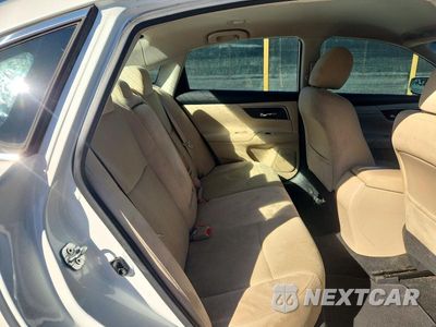 Zdjęcie 10 z 12 samochodu: 2015 NISSAN ALTIMA 2.5 S VIN:1N4AL3AP2FC277108 - miniatura