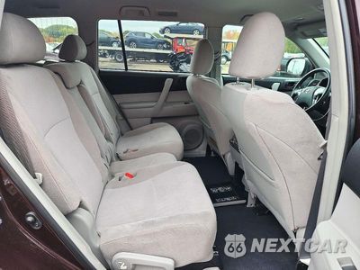 Zdjęcie 11 z 14 samochodu: 2013 TOYOTA HIGHLANDER BASE VIN:5TDBK3EH4DS194019 - miniatura