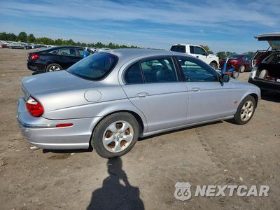 Trzecie zdjęcie samochodu z tyłu: 2002 JAGUAR S-TYPE VIN:SAJDA01N72FM28447 - miniatura