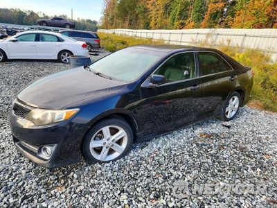 2013 TOYOTA CAMRY SE 4T1BF1FK0DU250130 - główne zdjęcie licytacji z USA - miniatura