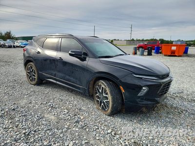 Czwarte zdjęcie samochodu z boku: 2025 CHEVROLET BLAZER RS VIN:3GNKBERS1SS101152 - miniatura