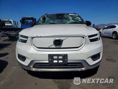 Piąte zdjęcie samochodu w środku: 2021 VOLVO XC40 RECHARGE VIN:YV4ED3UR1M2522387 - miniatura