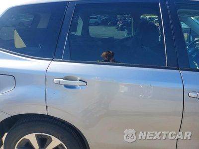 Zdjęcie 10 z 12 samochodu: 2018 SUBARU FORESTER 2.5I PREMIUM VIN:JF2SJAEC8JH409348 - miniatura