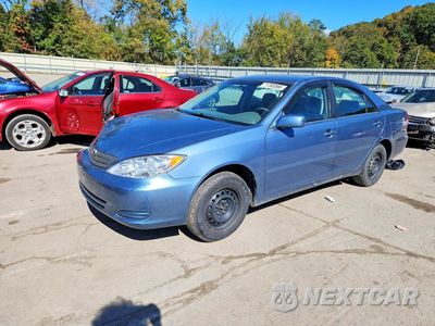 2004 TOYOTA CAMRY LE 4T1BE32K24U879599 - główne zdjęcie licytacji z USA - miniatura