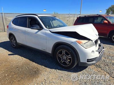 Czwarte zdjęcie samochodu z boku: 2014 BMW X1 SDRIVE28I VIN:WBAVM1C57EVW54928 - miniatura