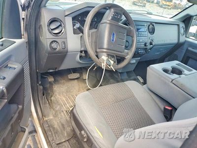 Zdjęcie 8 z 12 samochodu: 2016 FORD F250 SUPER DUTY VIN:1FT7X2B65GEB56667 - miniatura