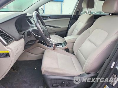 Zdjęcie 7 z 13 samochodu: 2016 HYUNDAI TUCSON SPORT VIN:KM8J3CA28GU233197 - miniatura
