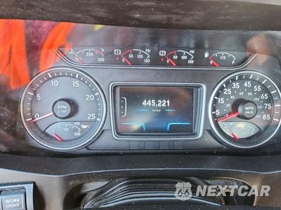 Zdjęcie 9 z 13 samochodu: 2020 INTERNATIONAL LT625 VIN:3HCDZAPR7LL850963 - miniatura