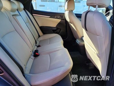 Zdjęcie 10 z 12 samochodu: 2020 HONDA CIVIC EXL VIN:SHHFK7H85LU211934 - miniatura