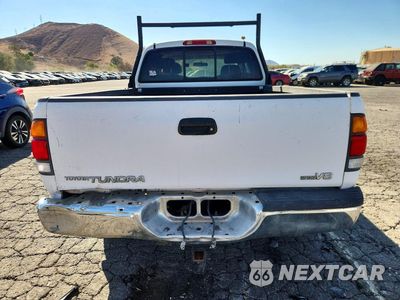 Zdjęcie 6 z 12 samochodu: 2004 TOYOTA TUNDRA SR5 VIN:5TBRT341X4S453704 - miniatura