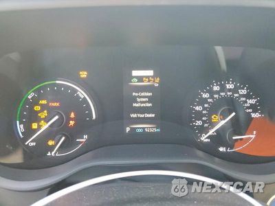 Zdjęcie 9 z 13 samochodu: 2021 TOYOTA SIENNA XLE VIN:5TDJRKEC7MS053564 - miniatura
