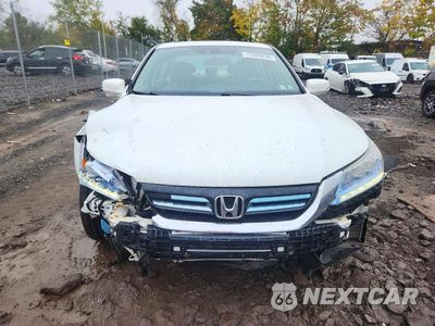Piąte zdjęcie samochodu w środku: 2015 HONDA ACCORD TOURING HYBRID VIN:1HGCR6F77FA012502 - miniatura