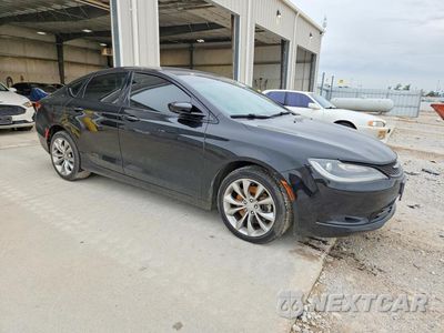 Czwarte zdjęcie samochodu z boku: 2015 CHRYSLER 200 S VIN:1C3CCCDG7FN610328 - miniatura