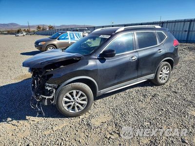 2017 NISSAN ROGUE SV KNMAT2MV2HP540725 - główne zdjęcie licytacji z USA - miniatura