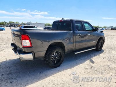 Trzecie zdjęcie samochodu z tyłu: 2019 RAM 1500 BIG HORN/LONE STAR VIN:1C6RREBT9KN891713 - miniatura