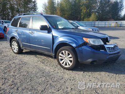 Czwarte zdjęcie samochodu z boku: 2013 SUBARU FORESTER 2.5X PREMIUM VIN:JF2SHADC8DH435403 - miniatura