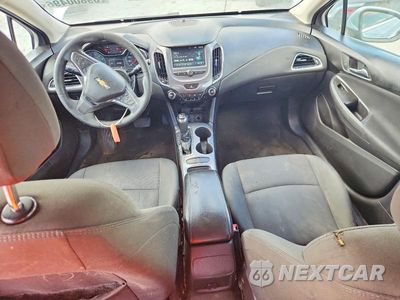Zdjęcie 8 z 12 samochodu: 2017 CHEVROLET CRUZE LT VIN:1G1BE5SM0H7167879 - miniatura