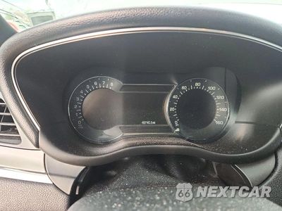 Zdjęcie 9 z 14 samochodu: 2018 LINCOLN MKC PREMIERE VIN:5LMCJ1D92JUL03423 - miniatura