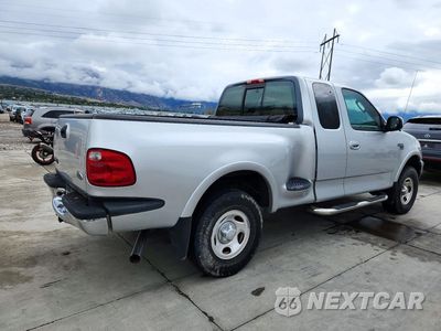 Trzecie zdjęcie samochodu z tyłu: 2003 FORD F150 VIN:1FTRX08L53KB59235 - miniatura
