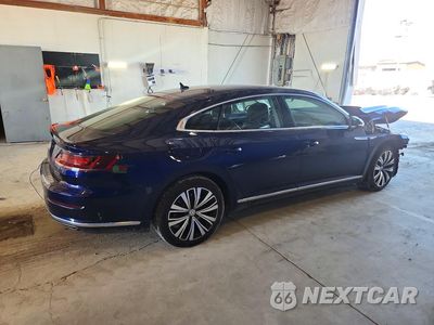 Trzecie zdjęcie samochodu z tyłu: 2019 VOLKSWAGEN ARTEON SE VIN:WVWBR7AN8KE008922 - miniatura