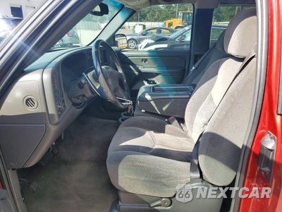 Zdjęcie 7 z 12 samochodu: 2005 CHEVROLET SILVERADO C1500 VIN:2GCEC19VX51254733 - miniatura