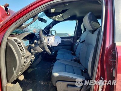 Zdjęcie 7 z 12 samochodu: 2021 RAM 1500 BIG HORN/LONE STAR VIN:1C6SRFFT1MN734777 - miniatura