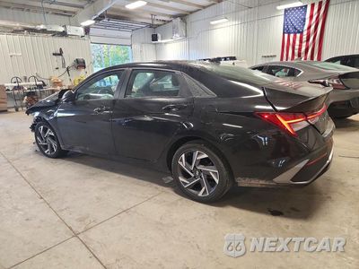 Drugie zdjęcie samochodu z przodu: 2025 HYUNDAI ELANTRA HYBRID SEL SPORT VIN:KMHLM4DJXSU135988 - miniatura