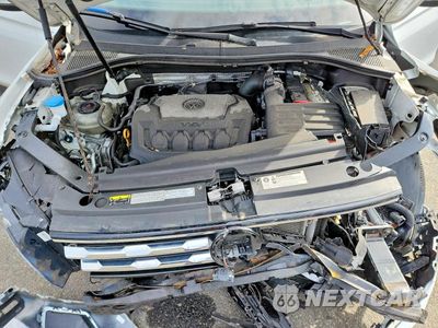 Zdjęcie 12 z 13 samochodu: 2018 VOLKSWAGEN TIGUAN SE VIN:3VV2B7AX6JM194721 - miniatura