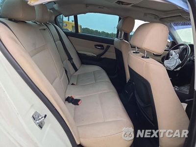 Zdjęcie 10 z 12 samochodu: 2009 BMW 328 I VIN:WBAPH73559E128447 - miniatura