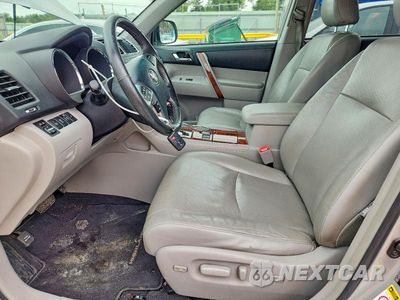 Zdjęcie 7 z 13 samochodu: 2011 TOYOTA HIGHLANDER LIMITED VIN:5TDYK3EH7BS033204 - miniatura