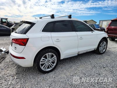 Trzecie zdjęcie samochodu z tyłu: 2020 AUDI Q5 PREMIUM PLUS VIN:WA1BNAFY3L2041027 - miniatura