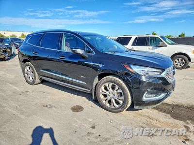 Czwarte zdjęcie samochodu z boku: 2020 BUICK ENCLAVE AVENIR VIN:5GAEVCKW3LJ128078 - miniatura