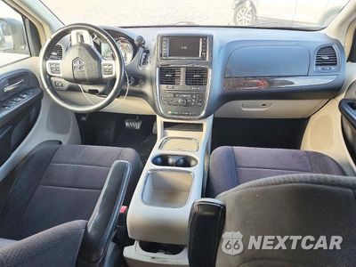 Zdjęcie 8 z 13 samochodu: 2011 DODGE GRAND CARAVAN CREW VIN:2D4RN5DG3BR733068 - miniatura