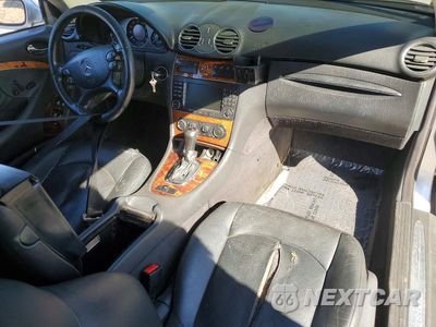 Zdjęcie 8 z 12 samochodu: 2005 MERCEDES-BENZ CLK 320 VIN:WDBTK65G95T047273 - miniatura